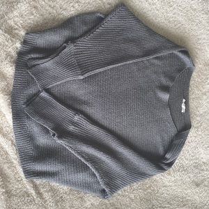 Gray loose sweater with wide cut neck (size: L in woman’s )